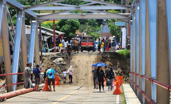Jembatan Cidadap Sukabumi