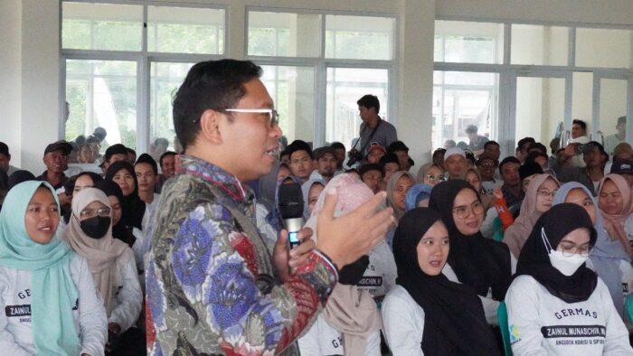 Anggota Komisi IX DPR RI dari Fraksi Partai Kebangkitan Bangsa (PKB), Zainul Munasichin