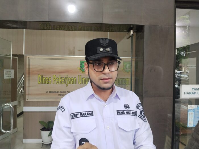 Wakil Wali Kota Sukabumi, Bobby Maulana