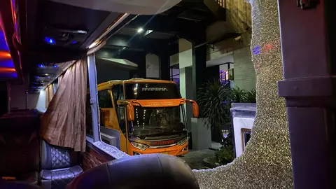 Bus Persik Kediri