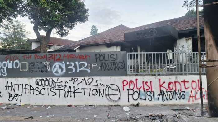 Demo Bandung