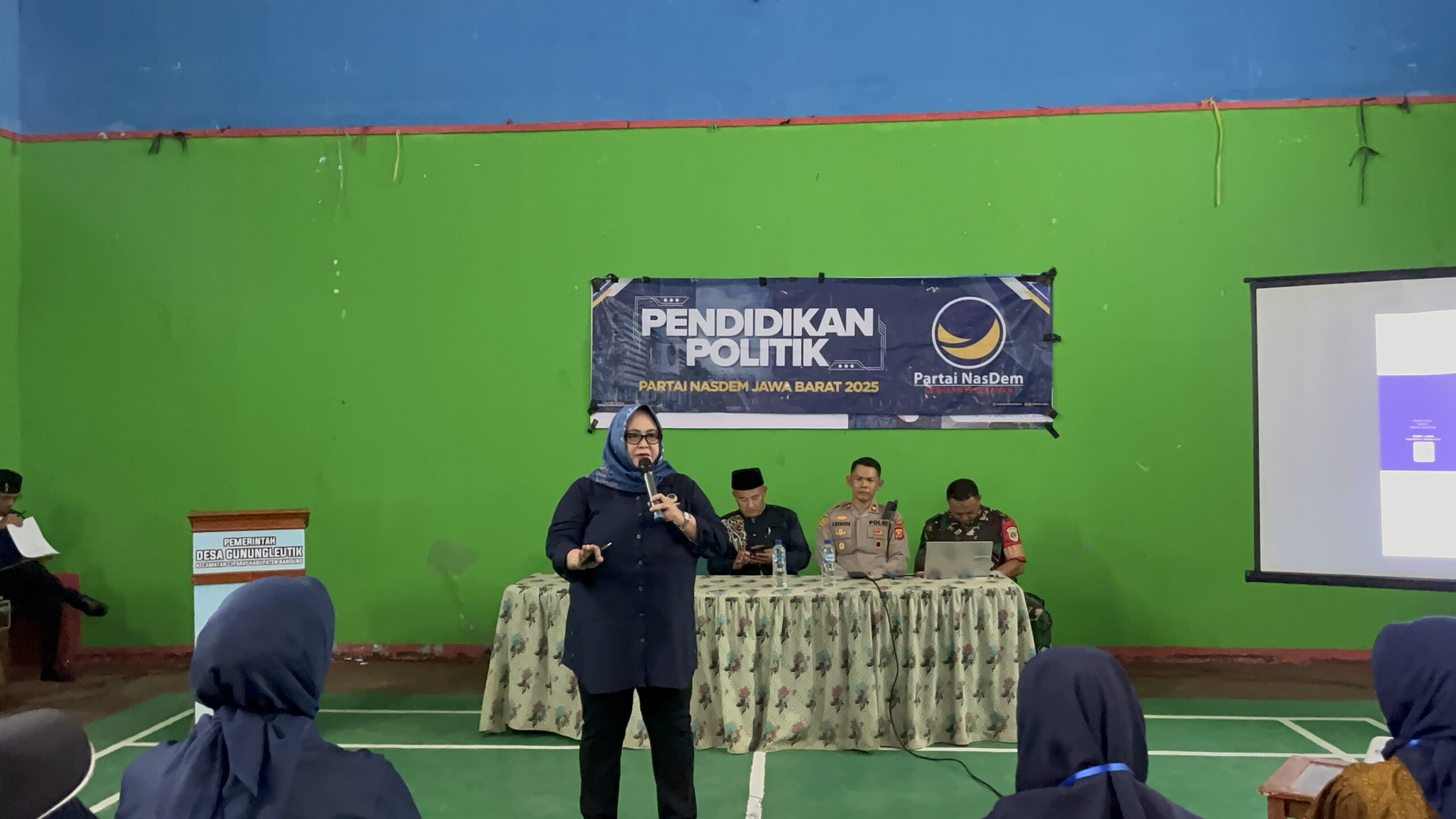 Pendidikan Politik Nasdem Tia Fitriani