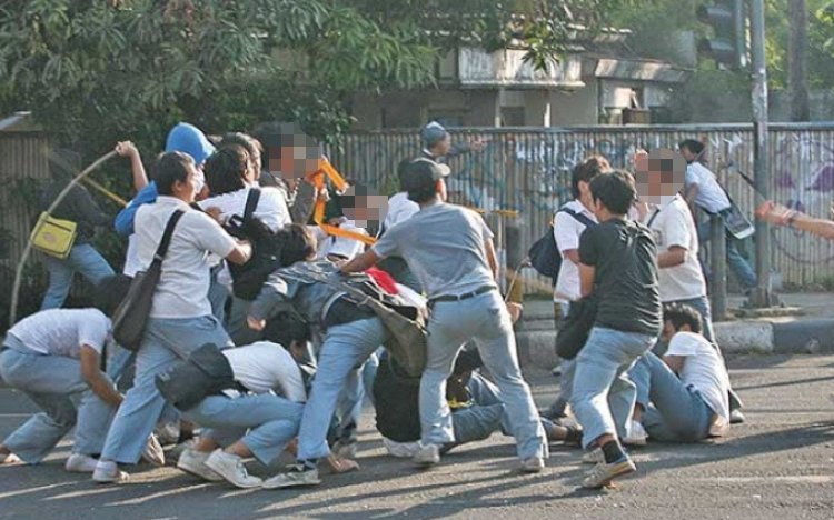 tawuran pelajar