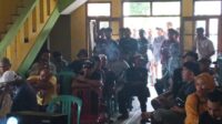 Warga Datangi Kantor Desa Bojongsari, Pertanyakan Transparansi Pemerintah Desa