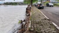 Abrasi Ancam Jalan Nasional, Tembok Penahan Amblas Diterjang Banjir Rob di Muara Citepus Palabuhanratu