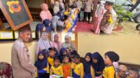 Tanamkan Disiplin Sejak Dini, Polsek Jampangkulon Sambut Kunjungan Siswa TK