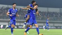 Comeback Spektakuler Persib 3-1: Selangkah Lagi Kudeta Persija di Klasemen?