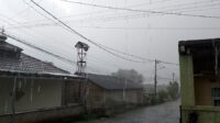 Warga Sukabumi Diimbau Waspada, Hujan Ringan Berpotensi Terjadi Pagi Hari Hingga Malam