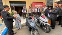 Dua Pelaku Curanmor dan Penadah Ditangkap Polres Tasikmalaya, Motor Korban Kembali Setelah Hilang 4 Bulan