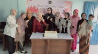 HUT ke-65 IKWI, Pengurus Kota Sukabumi Rayakan dengan Aksi Berbagi kepada Warga