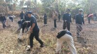 Lapangan Cisuru Disulap Jadi Pusat Perayaan HUT RI, Mahasiswa KKM dan Warga Satukan Tenaga