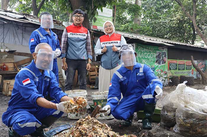 Pertamina Patra Niaga RJBB Perkuat Rumah Maggot Campaka