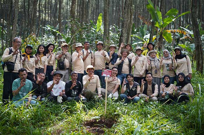 Pertamina Patra Niaga RJBB Lestarikan Pohon Endemik